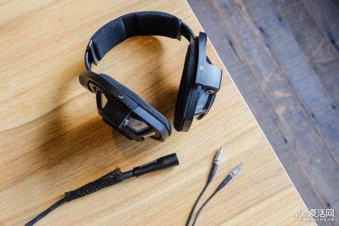 用森海塞尔HD800S体验什么叫高处不胜寒