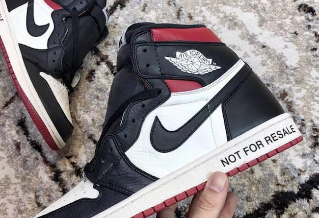 AJ1,Air Jordan 1 黑紫、黑绿脚趾 AJ1 涨到多少钱了?年底还有三双同级别的新配色! AJ1,Air Jordan 1 黑紫、黑绿脚趾 AJ1 涨到多少钱了?年底还有三双同级别的新配色!