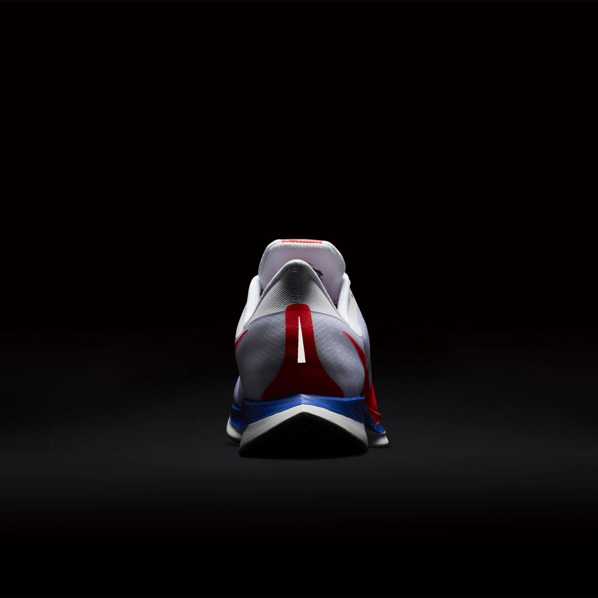 BQ6895-100,Pegasus 35,Pegasus BQ6895-100 辨识度极高的红蓝鸳鸯！上海限定 Nike Pegasus 35 Turbo 刚刚发售