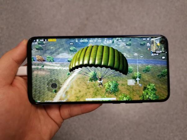 荣耀V20