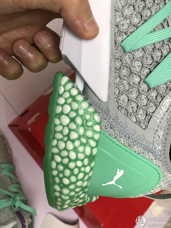 Nike有涡轮增压,Puma有混合动力—PUMA 彪马 Hybrid Rocket Netfit 跑鞋开箱评测
