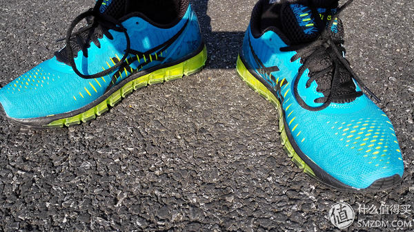 缓震胶世界中的土豪：Asics GEL-Quantum 360 跑鞋评测