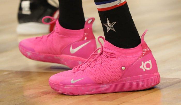 杜兰特亲穿Nike KD11 Aunt Pearl摘得全明星赛MVP