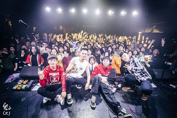 熊猫眼&对角巷2019联合巡演