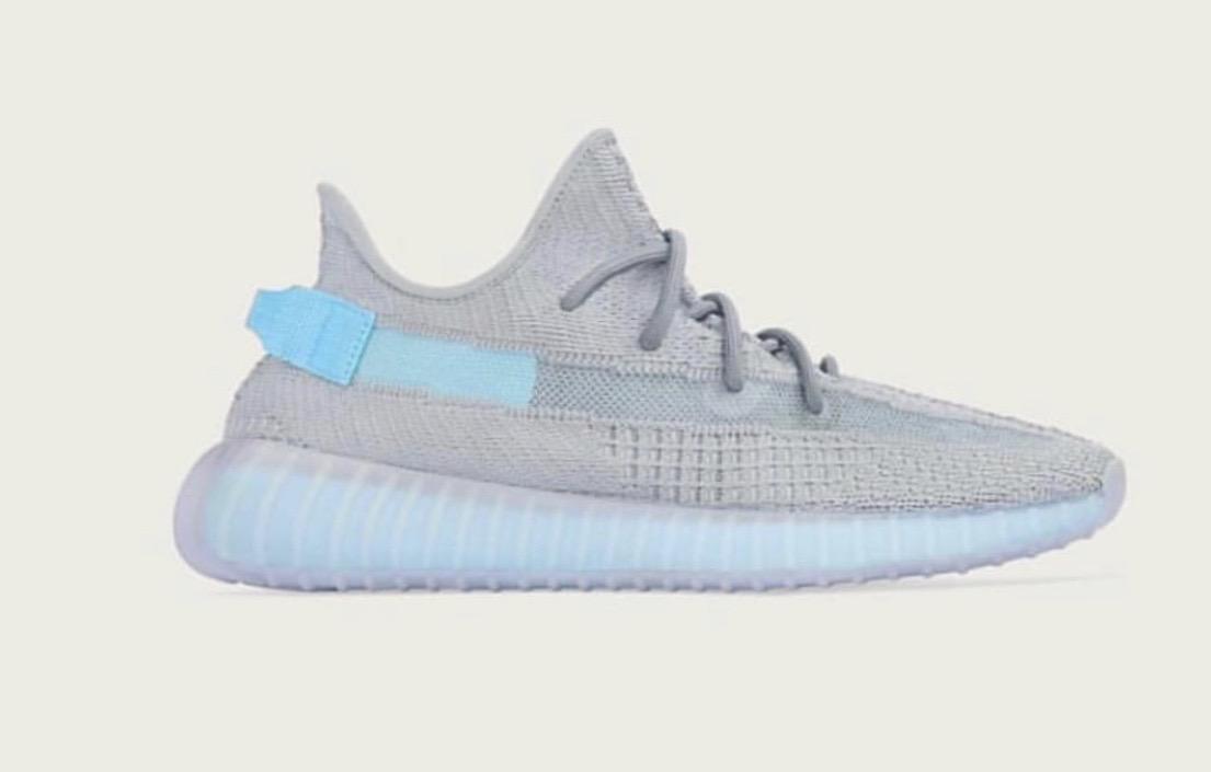 穿不完系列又更新yeezyboost350v2冰蓝色曝光