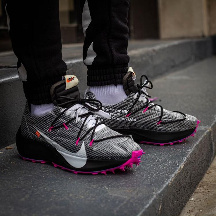 OFF-WHITE,Nike,Vapor Street  OW x Vapor Street 全新上脚图！3 款配色谁是你的菜？