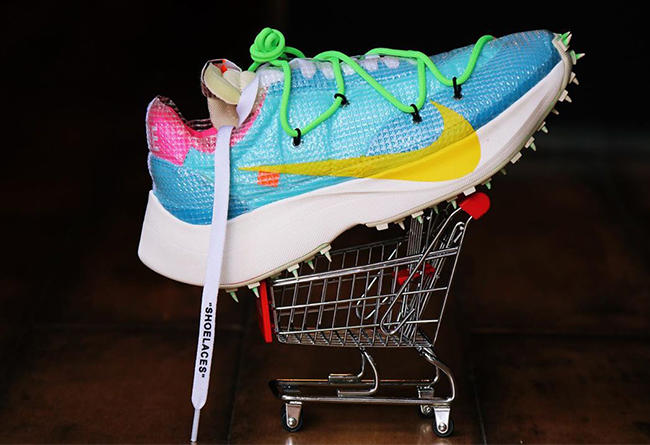 OFF-WHITE,Nike,Vapor Street,上脚  OFF-WHITE x Nike 再曝上脚照！是不是越看越顺眼？
