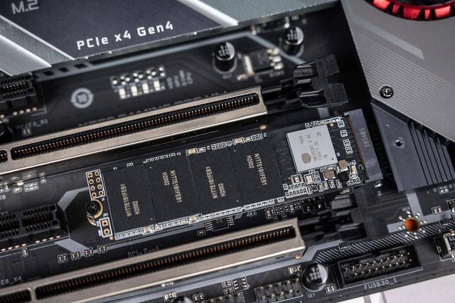 NVMe固态新选择,金百达KP230击破冰点价格