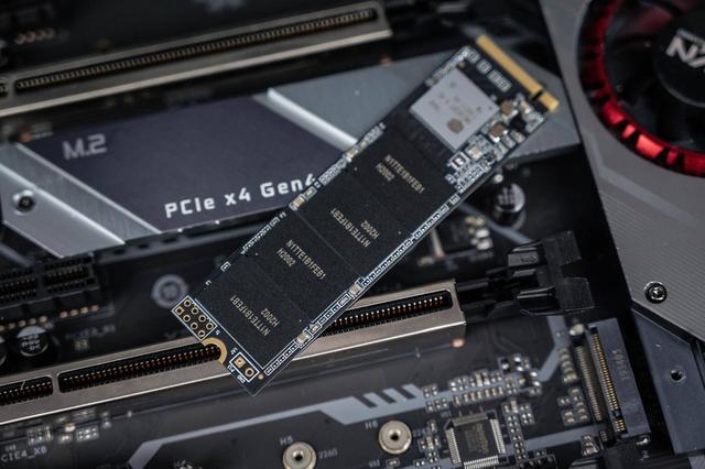 NVMe固态新选择,金百达KP230击破冰点价格