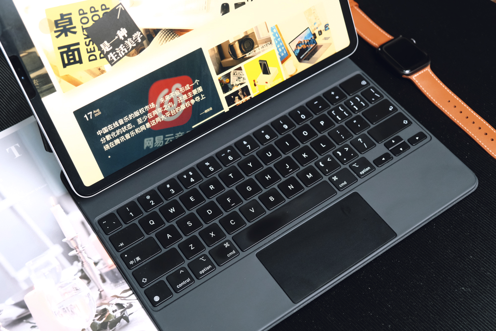 不妥协的极致体验：iPad Pro妙控键盘套装深度体验
