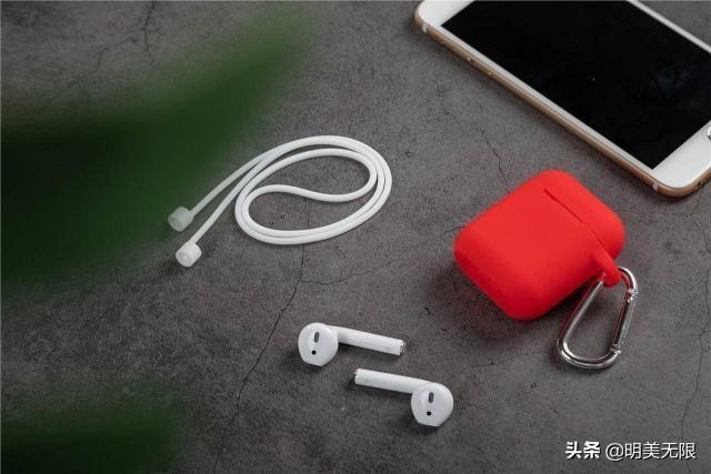 AirPods今年还有两款新品,早买的人后悔了吗?
