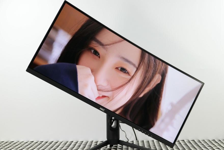 千元也想要曲面屏？高性价比HKC C299Q值得一看