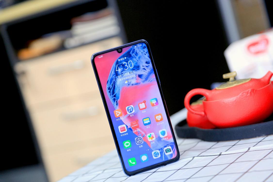 22.5W超级快充究竟有多快?华为畅享20 Pro新机上手体验续航无忧