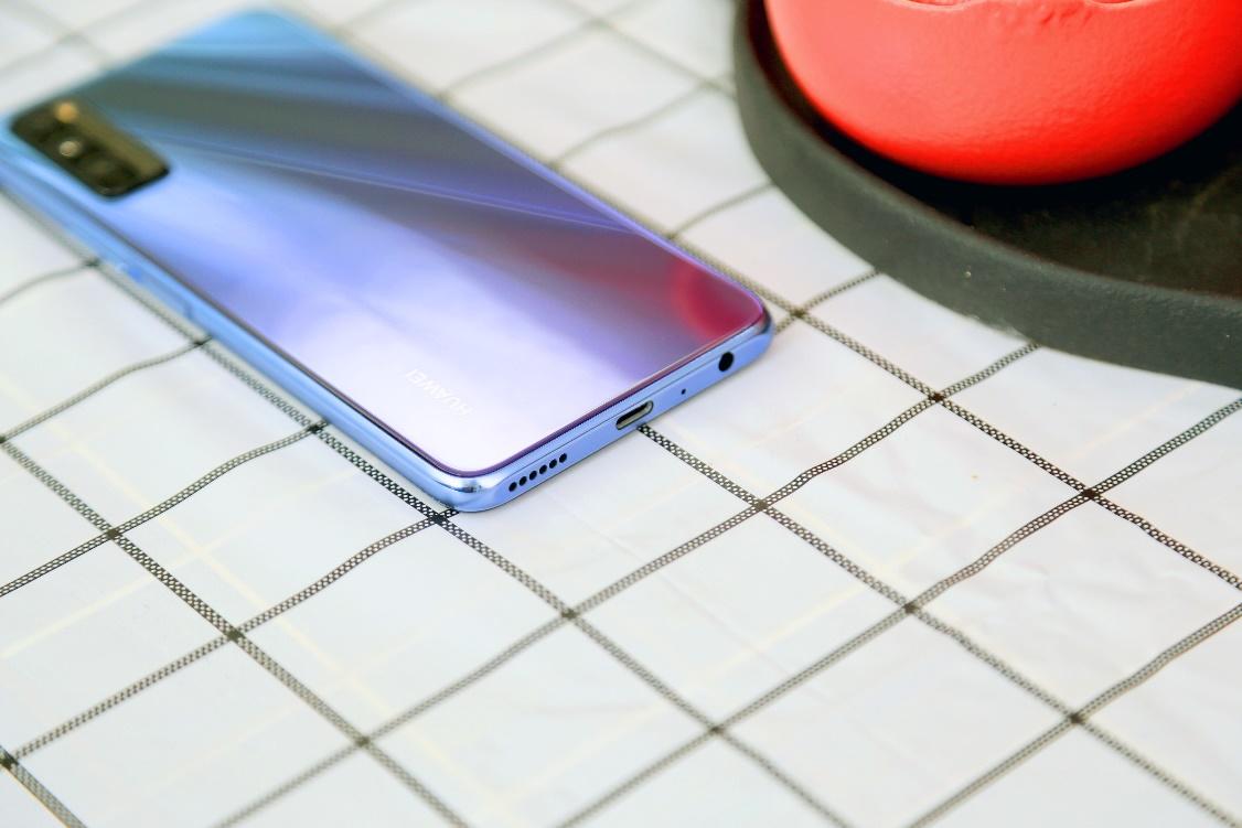 22.5W超级快充究竟有多快?华为畅享20 Pro新机上手体验续航无忧