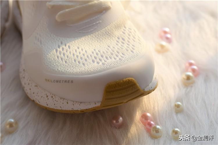 小米有品上线，性价比在袭，咕咚智能跑鞋10K挑战暴利？