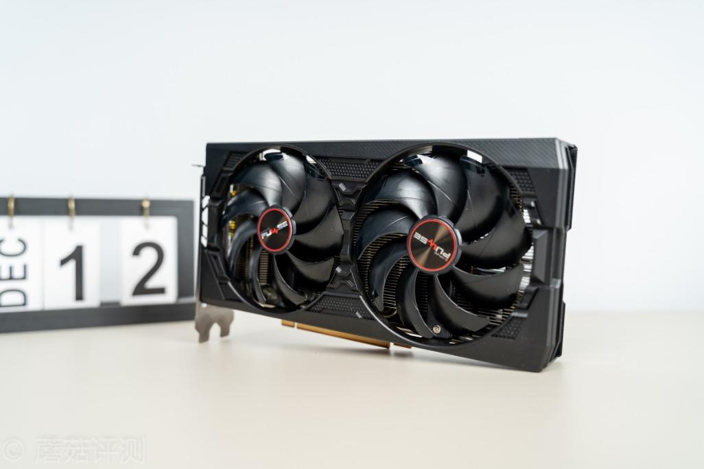 体验优秀，潜力太深！蓝宝石RX5500XT白金版OC显卡 评测