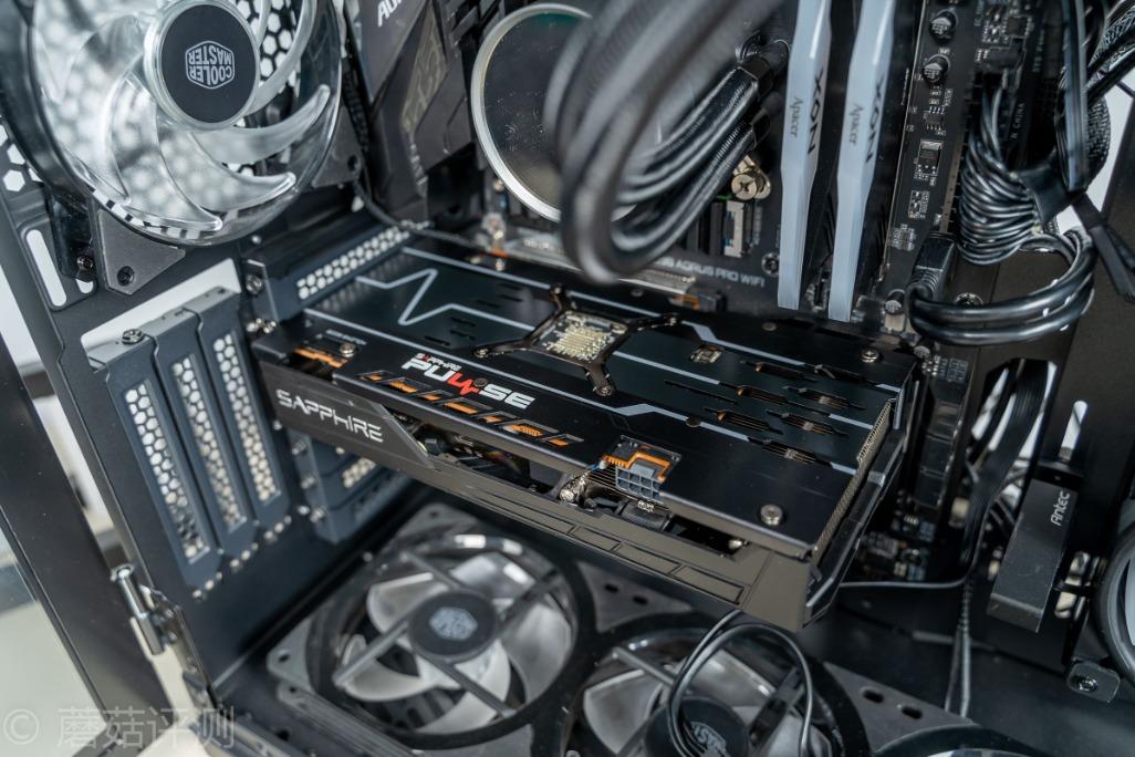 体验优秀，潜力太深！蓝宝石RX5500XT白金版OC显卡 评测