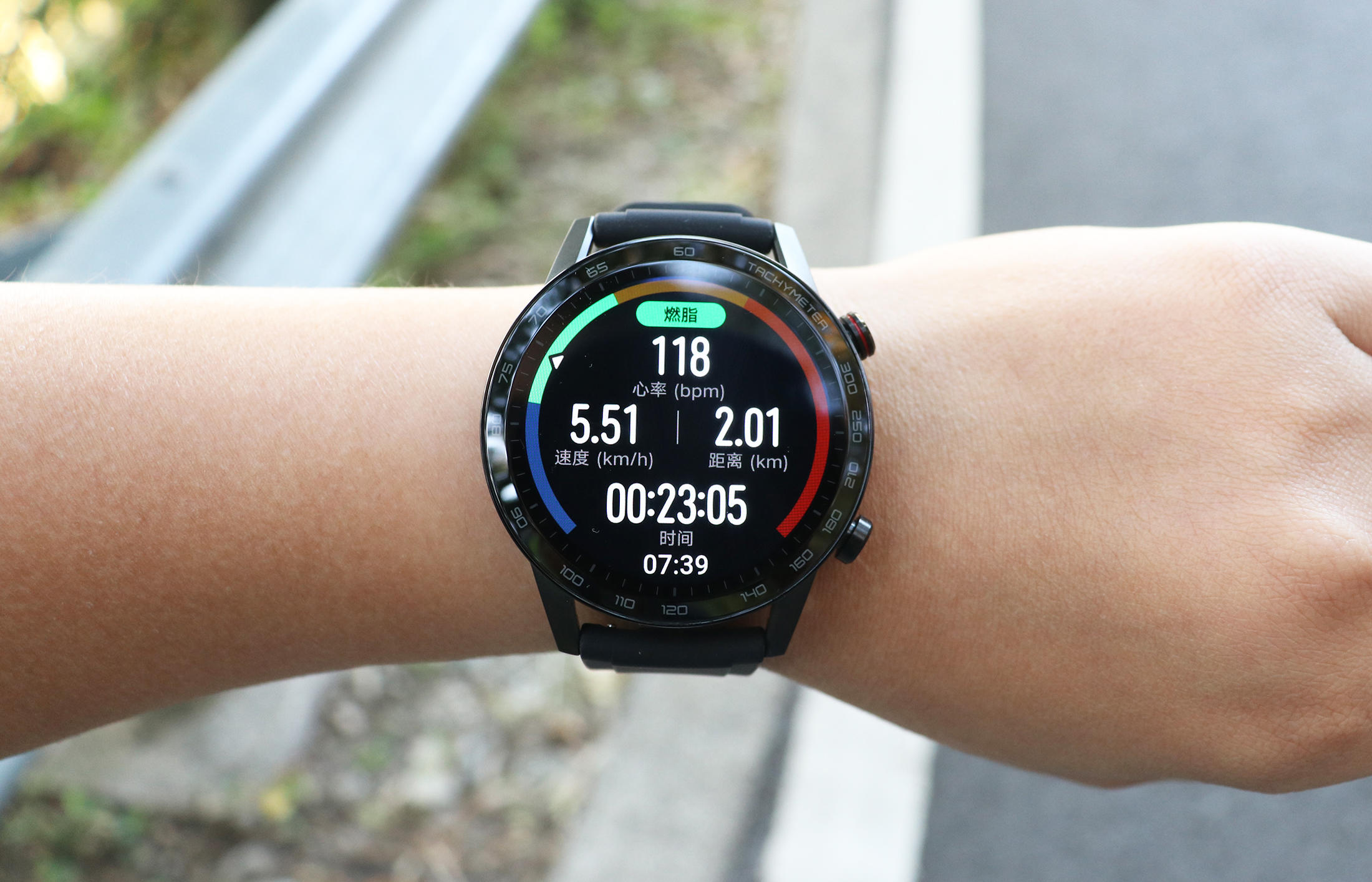 运动新风向，荣耀Magic Watch 2让你运动更高效