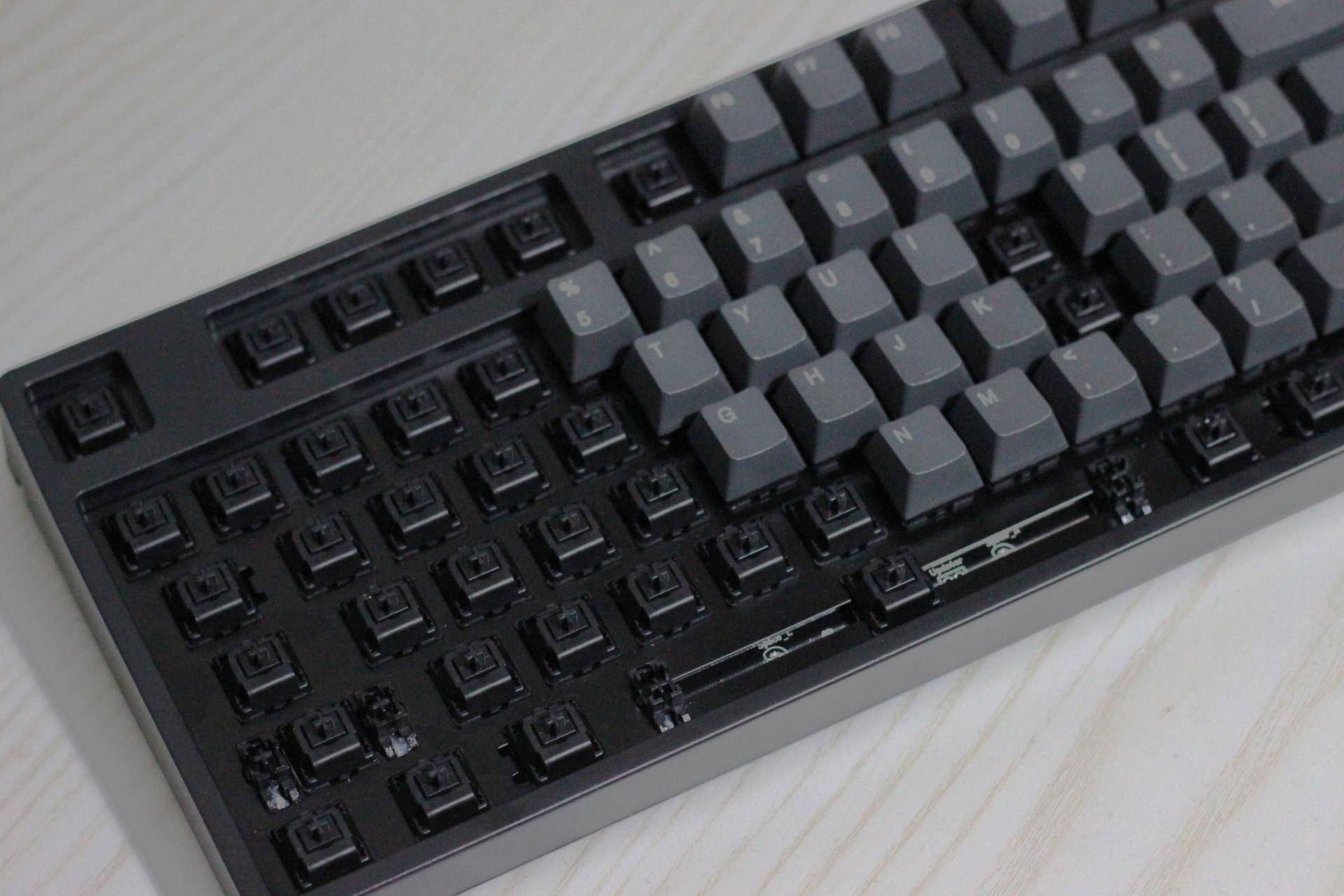 踏实可靠，人体工学加成——雷柏V860机械键盘体验敲打乐趣