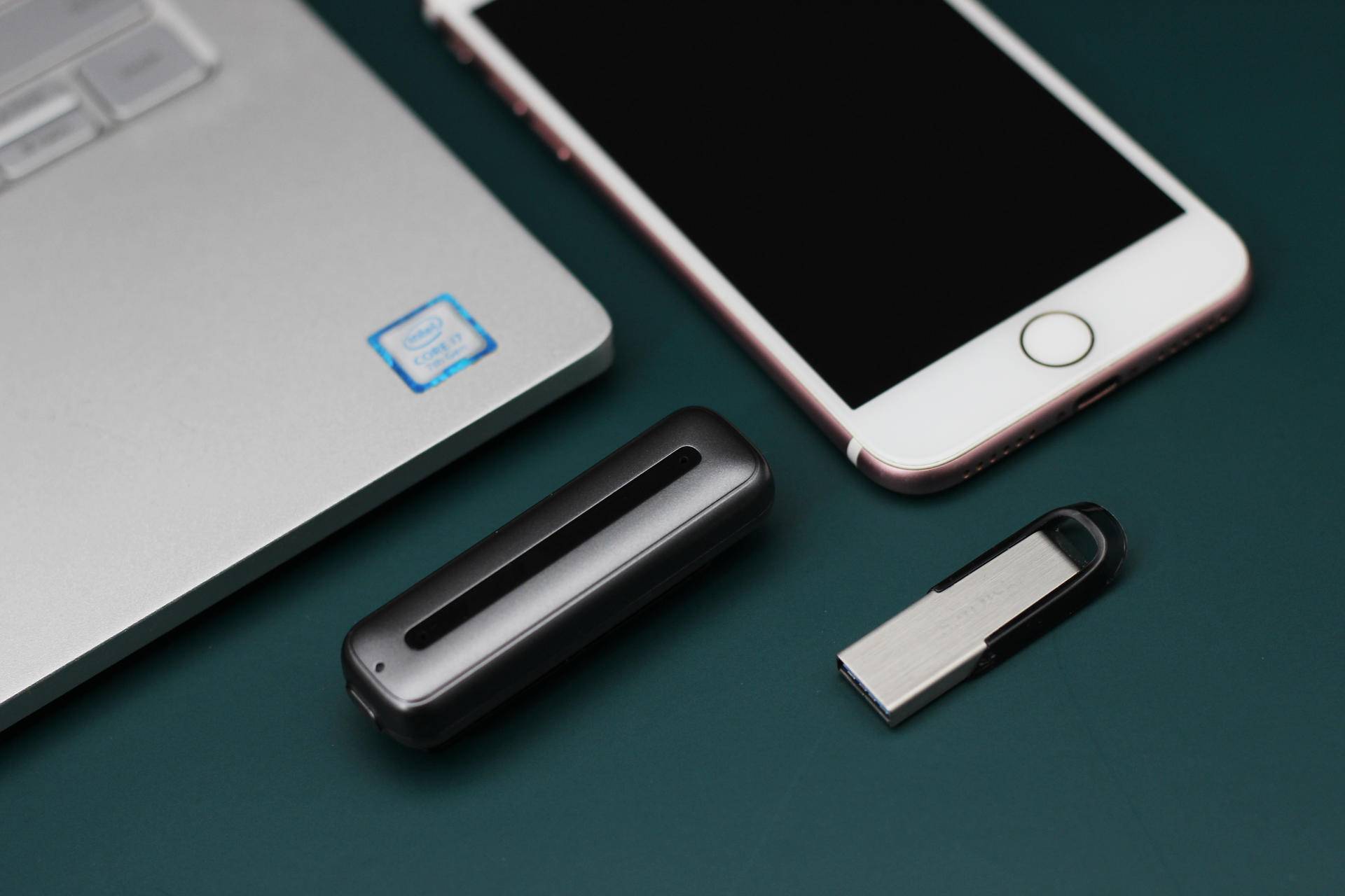 职场也能开挂，看科大讯飞B1录音笔如何玩转录音Trick