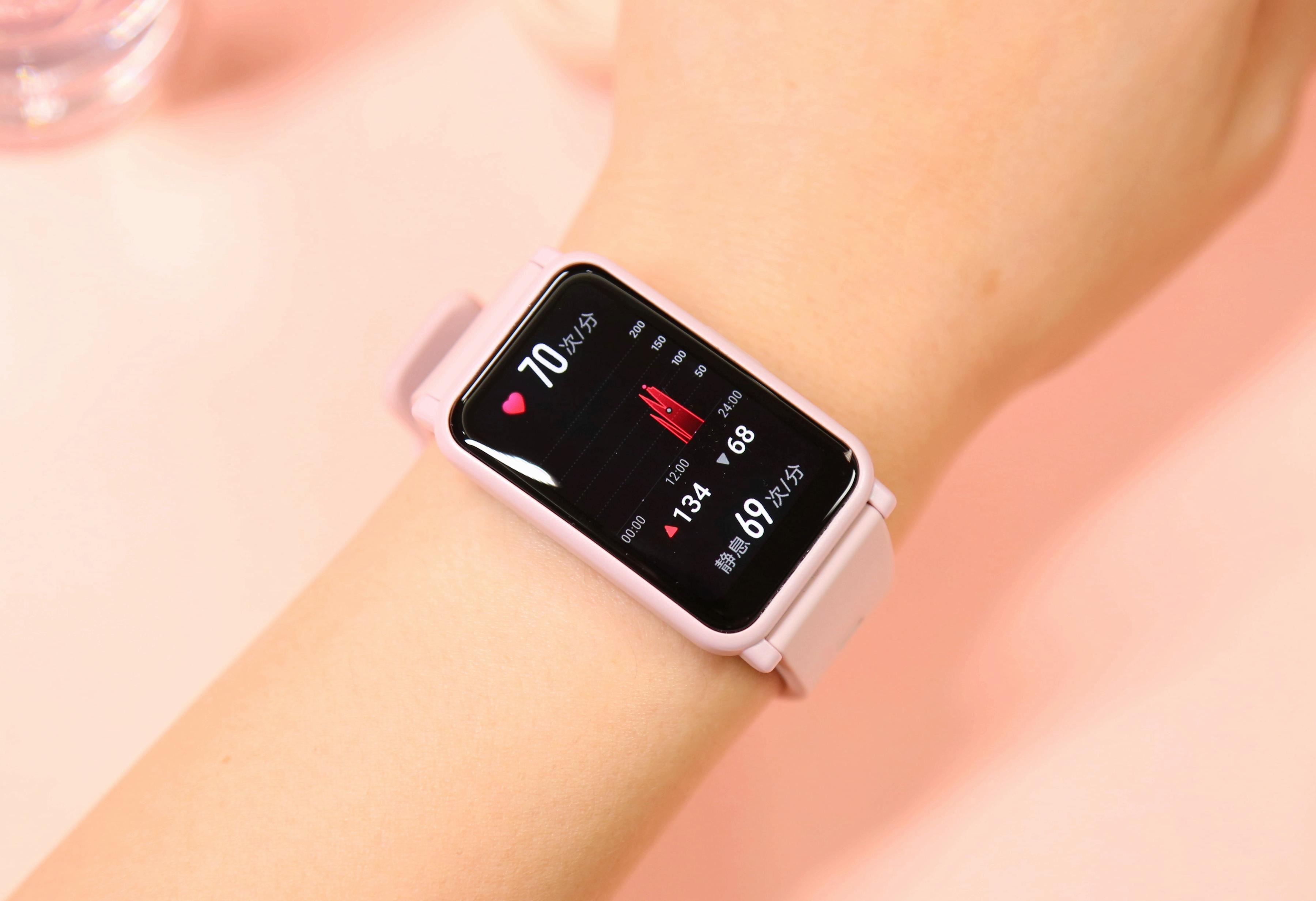 简约时尚的智能腕表：荣耀手表ES评测