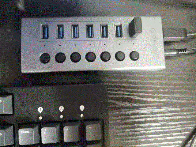 踏实可靠，人体工学加成——雷柏V860机械键盘体验敲打乐趣