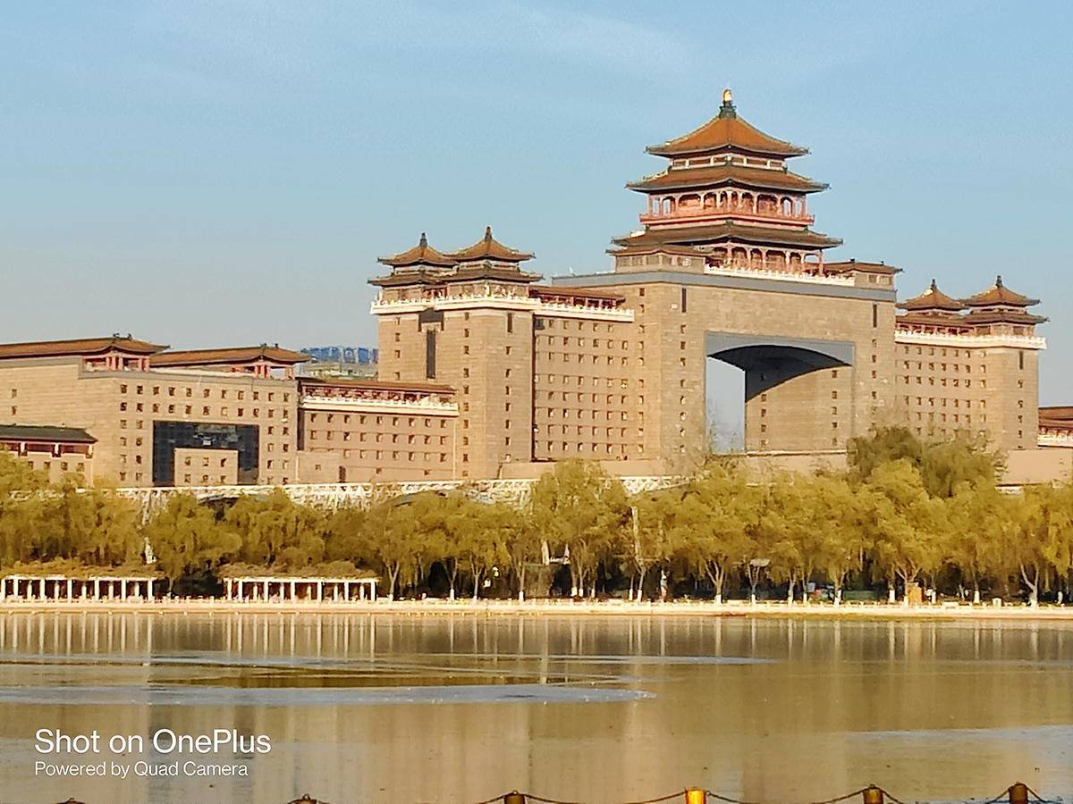 预算3000，哪款智能手机值得买？一加8T定义直屏新标准