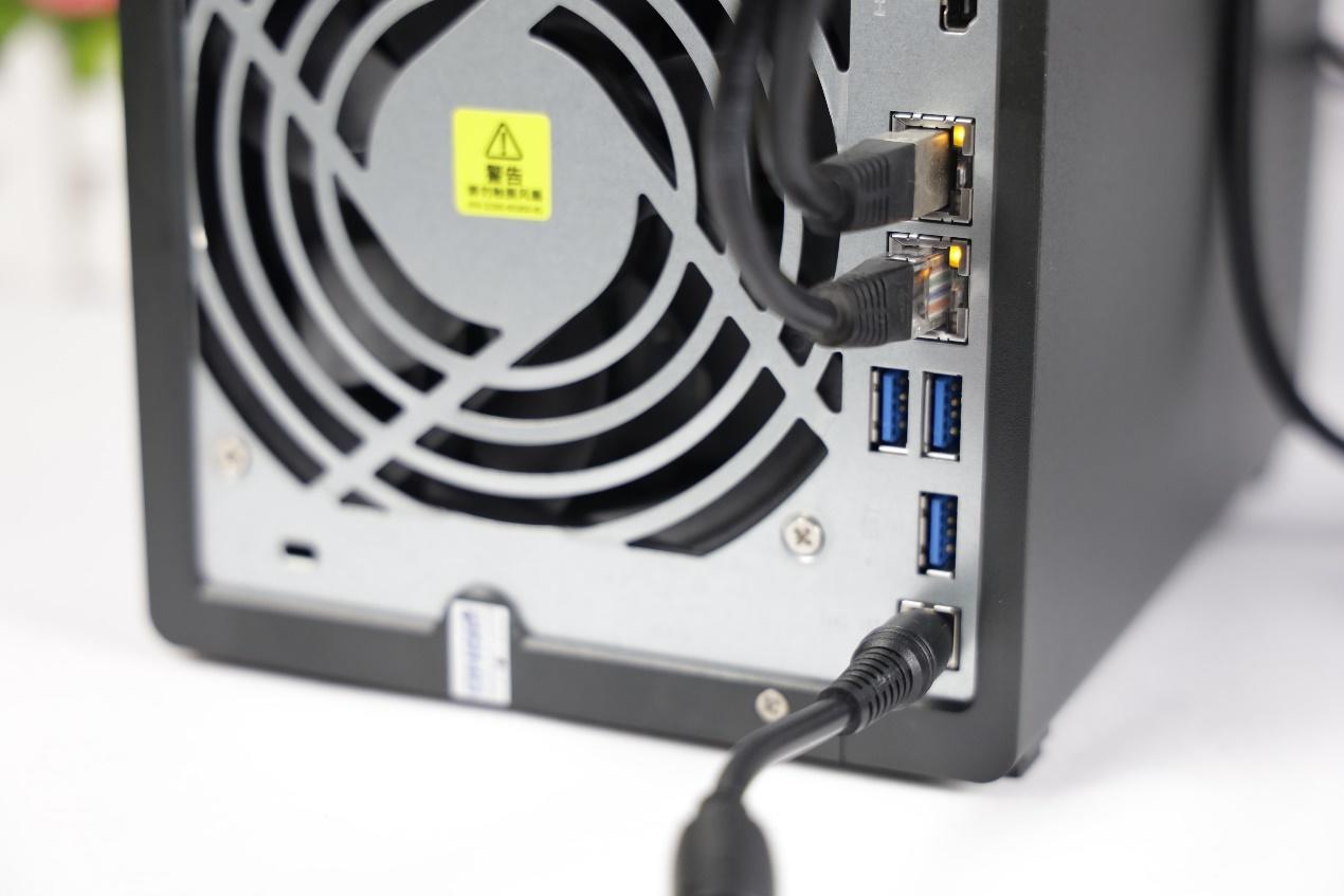 老手变小白 四盘位NAS威联通TS-451D折腾记