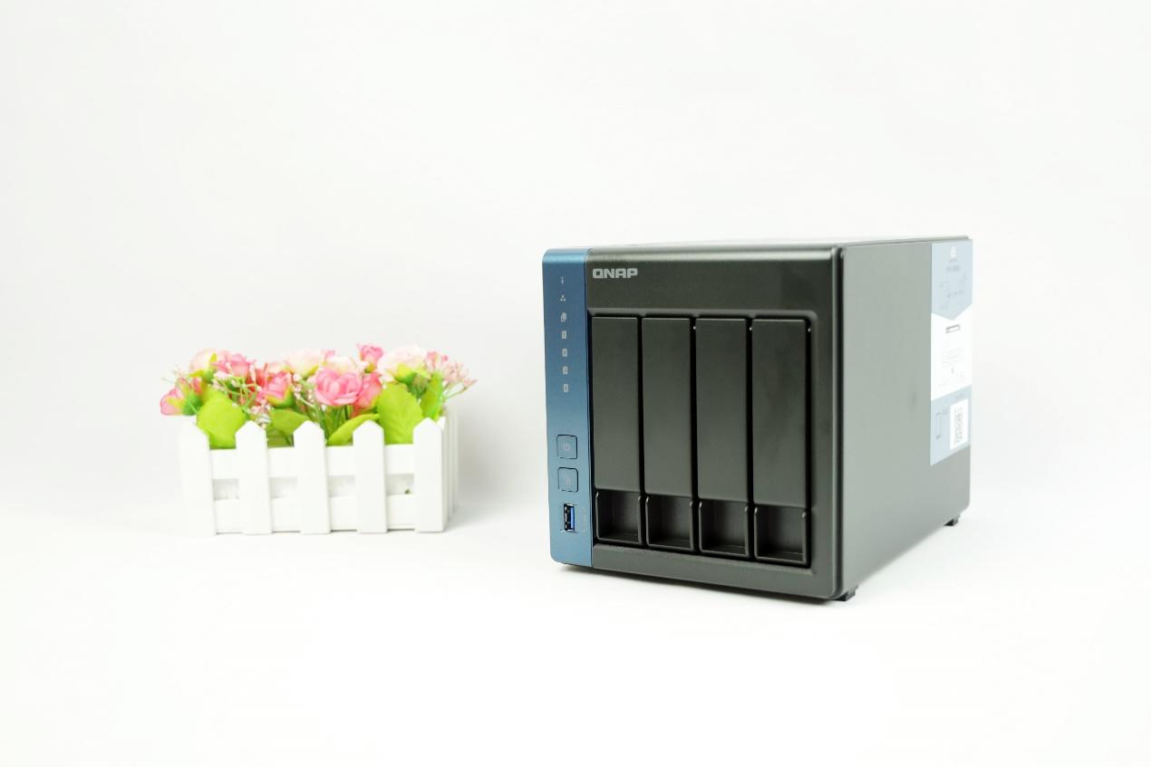 老手变小白 四盘位NAS威联通TS-451D折腾记