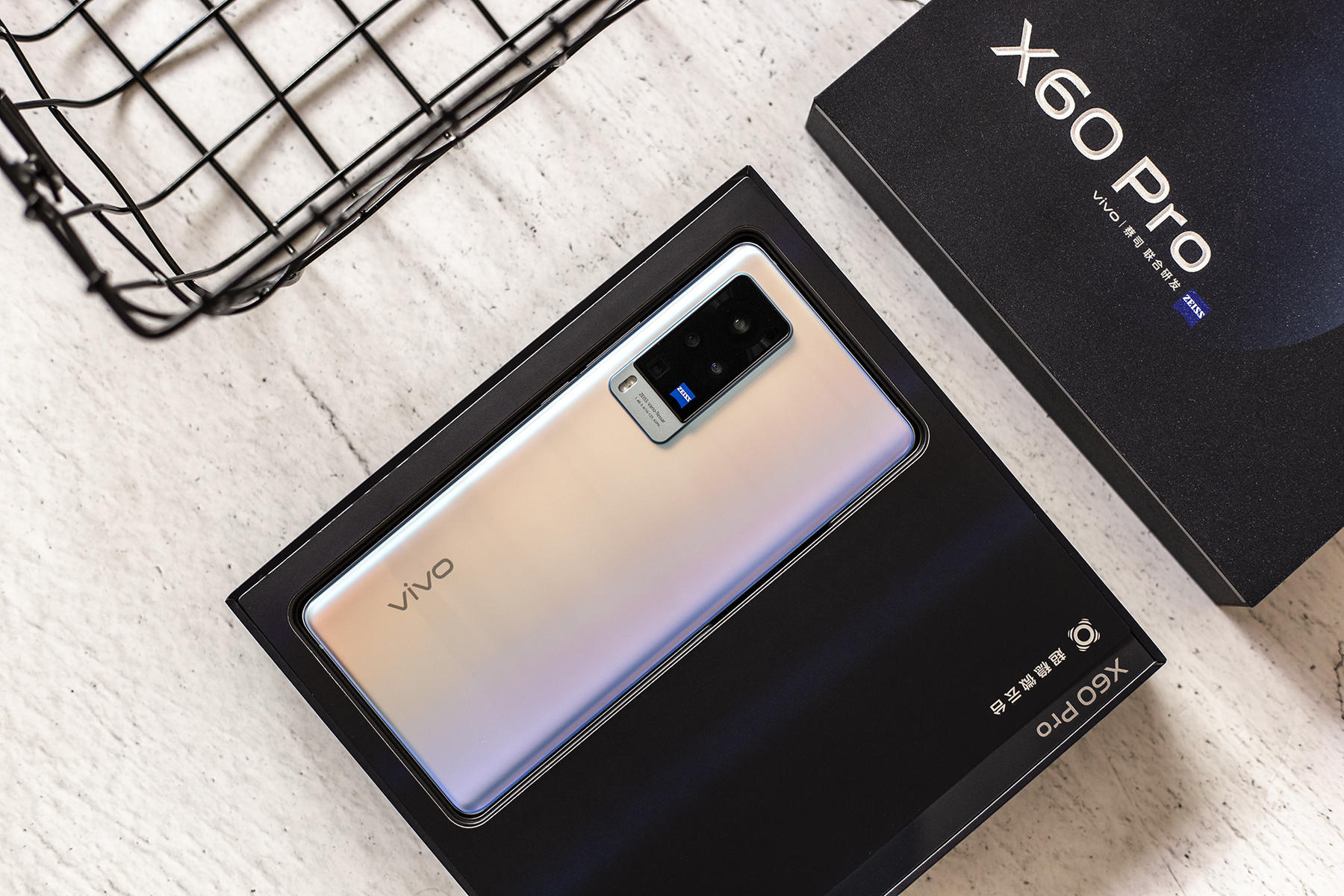 专业级影像再次升级，联手蔡司vivo X60 Pro开箱体验