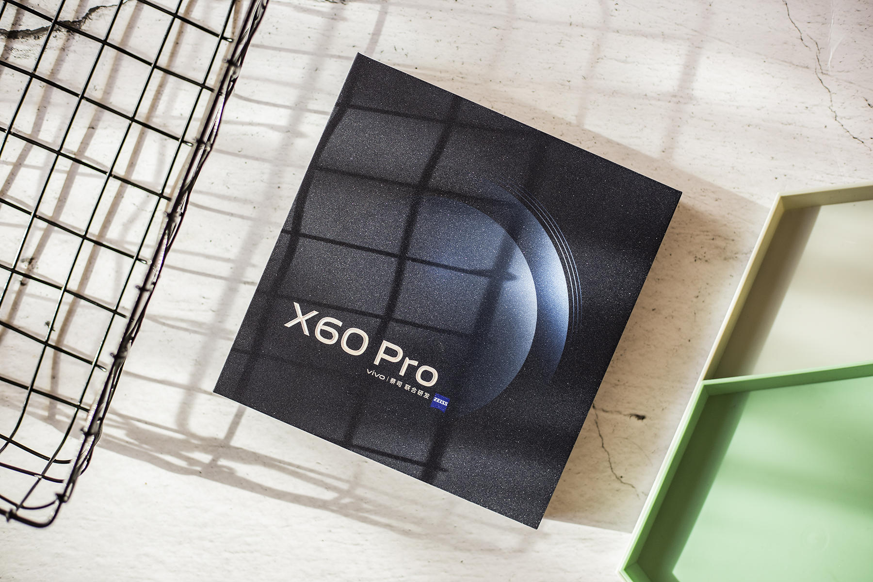 专业级影像再次升级，联手蔡司vivo X60 Pro开箱体验