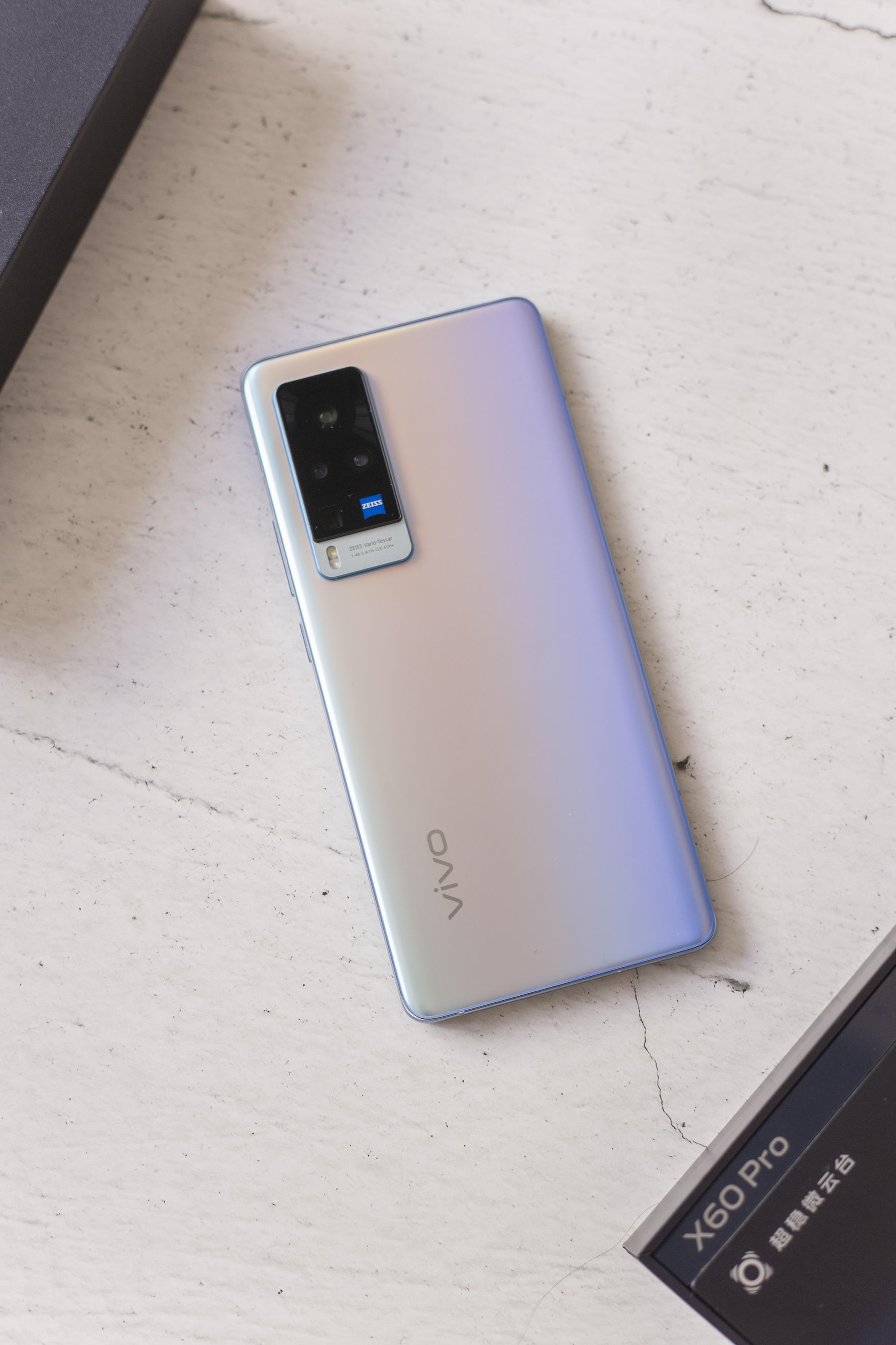 专业级影像再次升级，联手蔡司vivo X60 Pro开箱体验