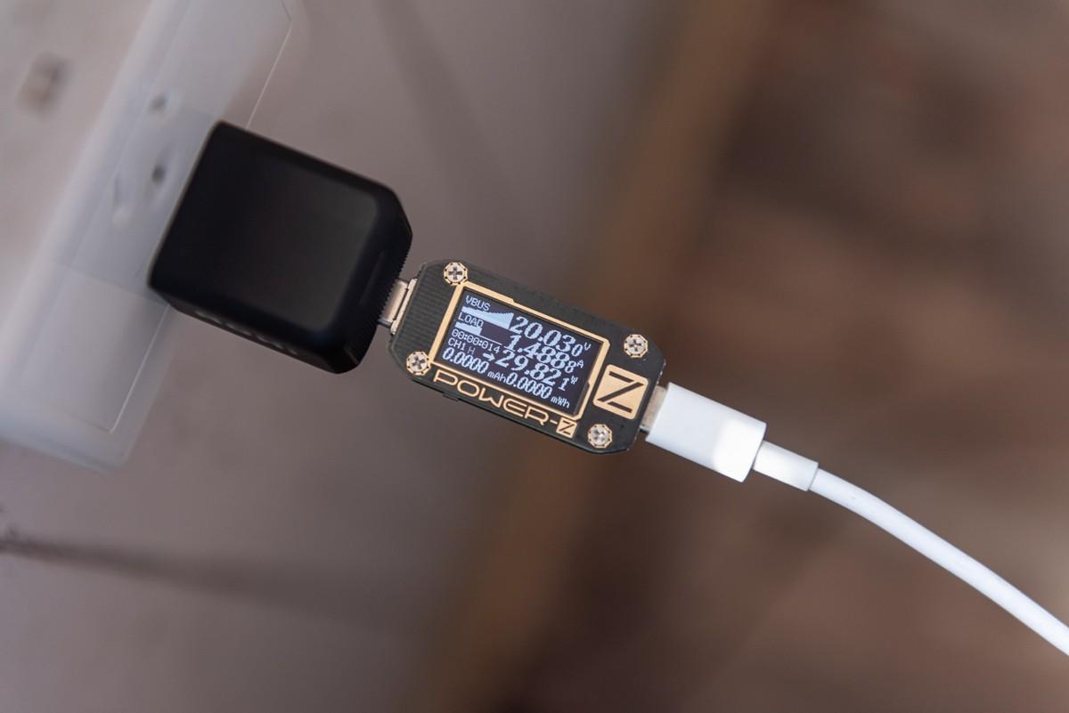 微型快充之战即将来临！它究竟有何魅力？AOHi 30W充电头体验