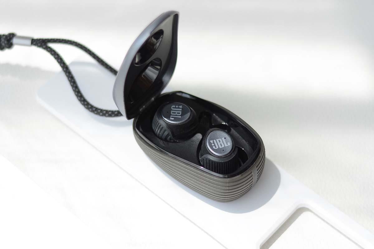和国产就是不一样！JBL X600真无线蓝牙耳机评测