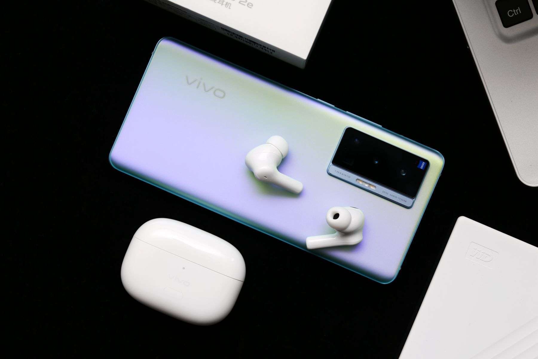 vivox70pro最佳拍档敲定vivotws2e上手体验评测