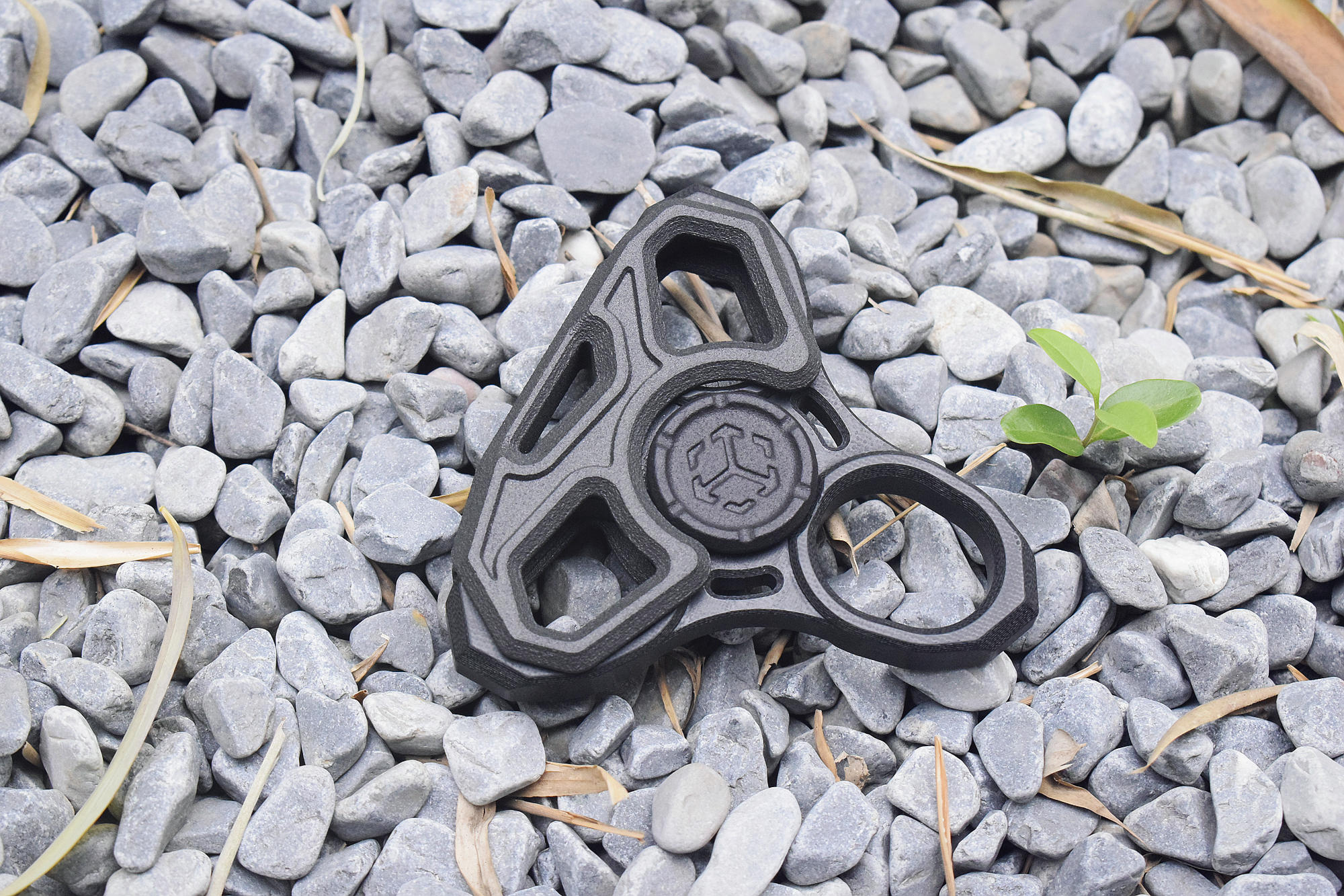 硬汉专属，把玩相宜！矩阵EDC陀螺指虎T01/04玻纤版赏玩