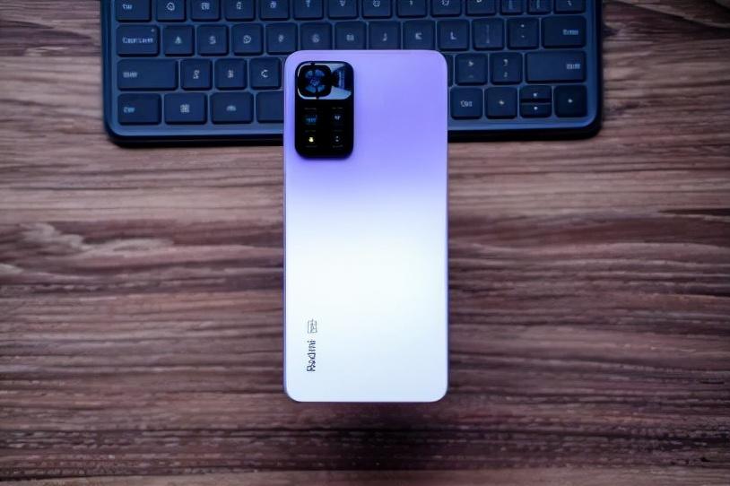 闭着眼买都划算？来！Redmi Note11敢这样说，有这4点优势是关键