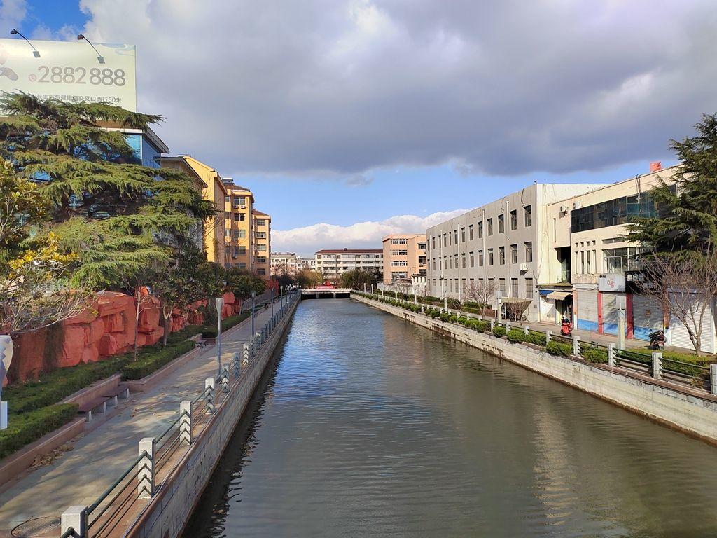 手势加持，隔空拍摄更方便，创新VLOG手机荣耀60开箱