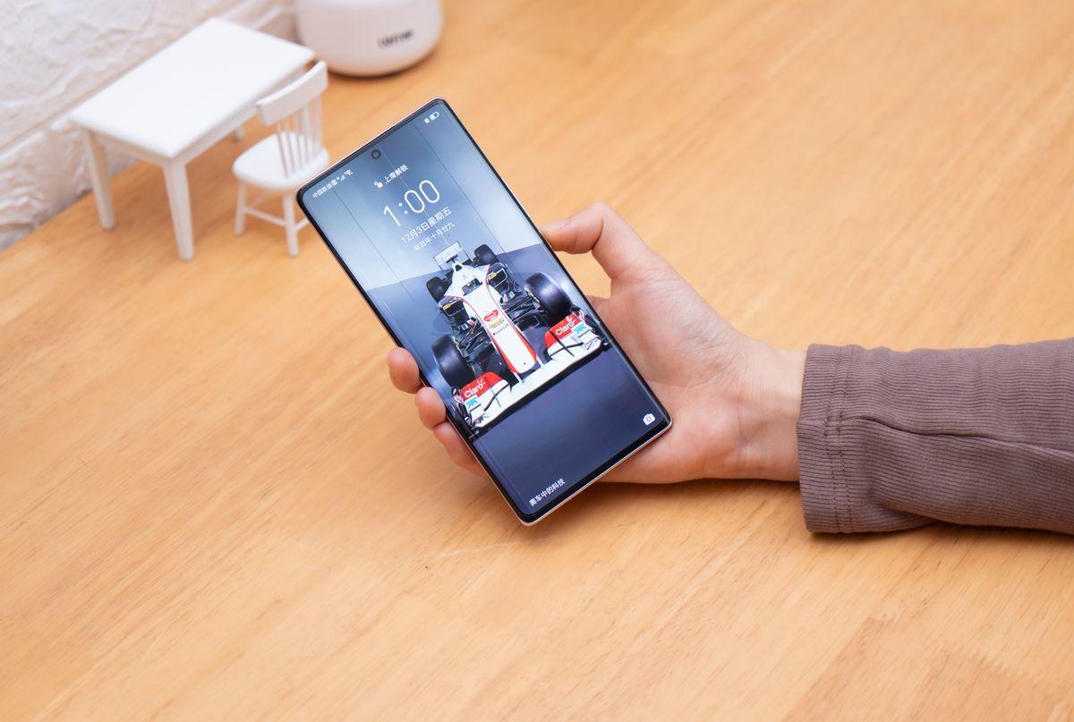 手势加持，隔空拍摄更方便，创新VLOG手机荣耀60开箱