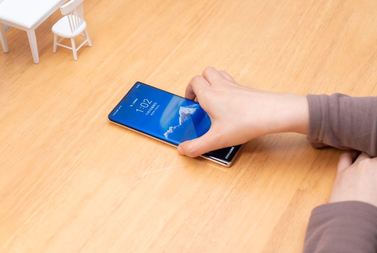 手势加持，隔空拍摄更方便，创新VLOG手机荣耀60开箱