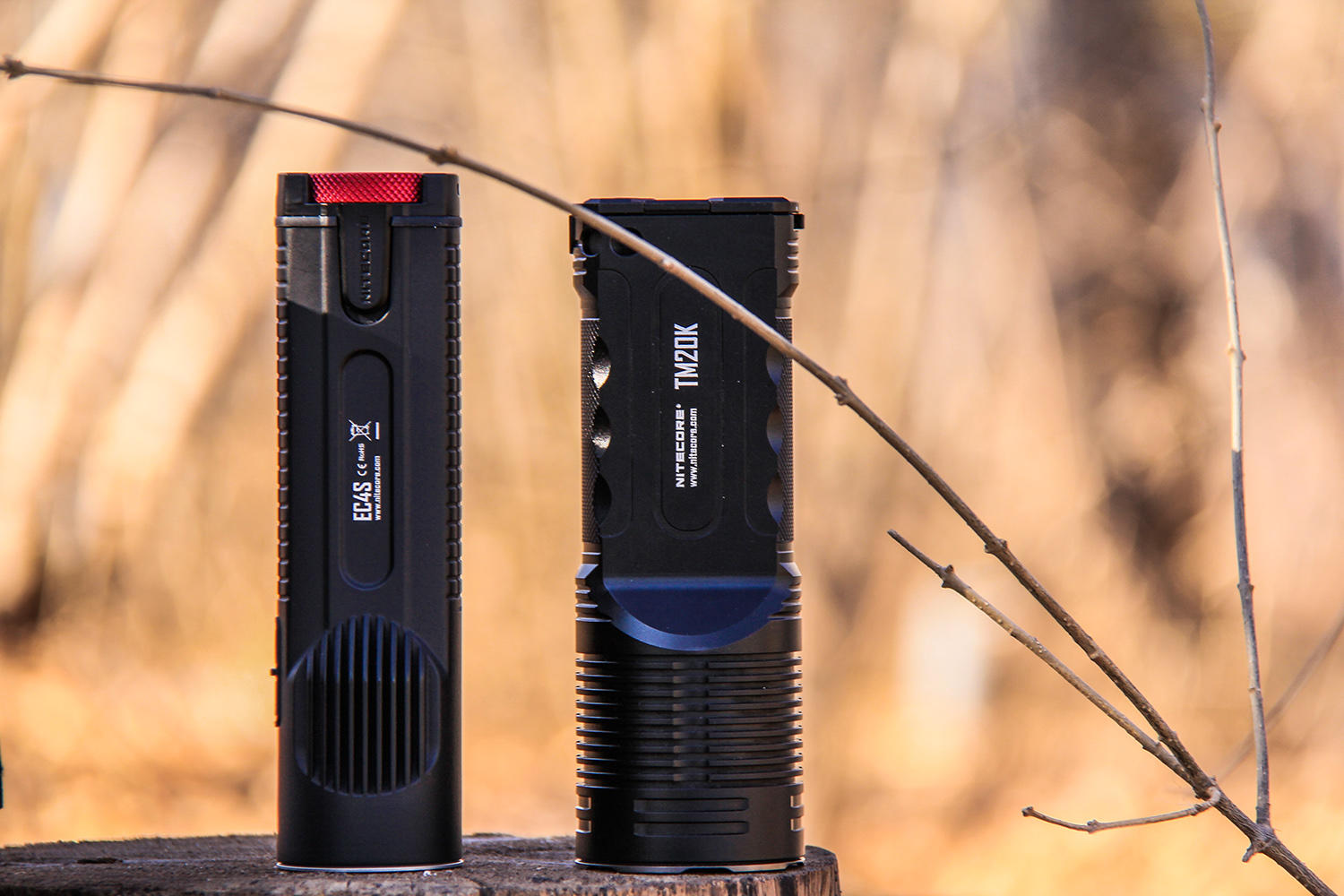 爆发，十九只眼睛的小怪兽：奈特科尔TM20K手电