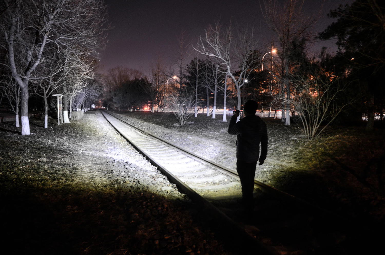 爆发，十九只眼睛的小怪兽：奈特科尔TM20K手电