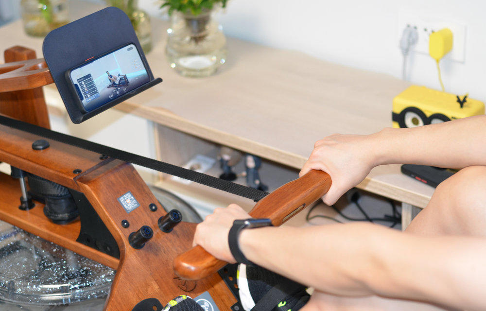 水阻原理,实现智能训练模式:野小兽R30划船机