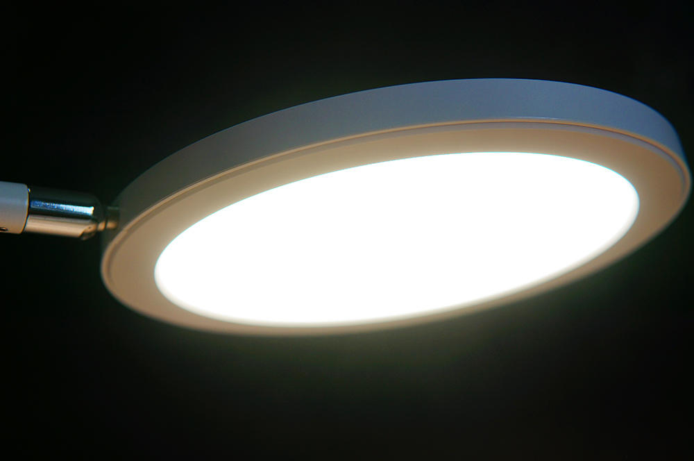无极调光，智能照明：南卡护眼台灯L1体验