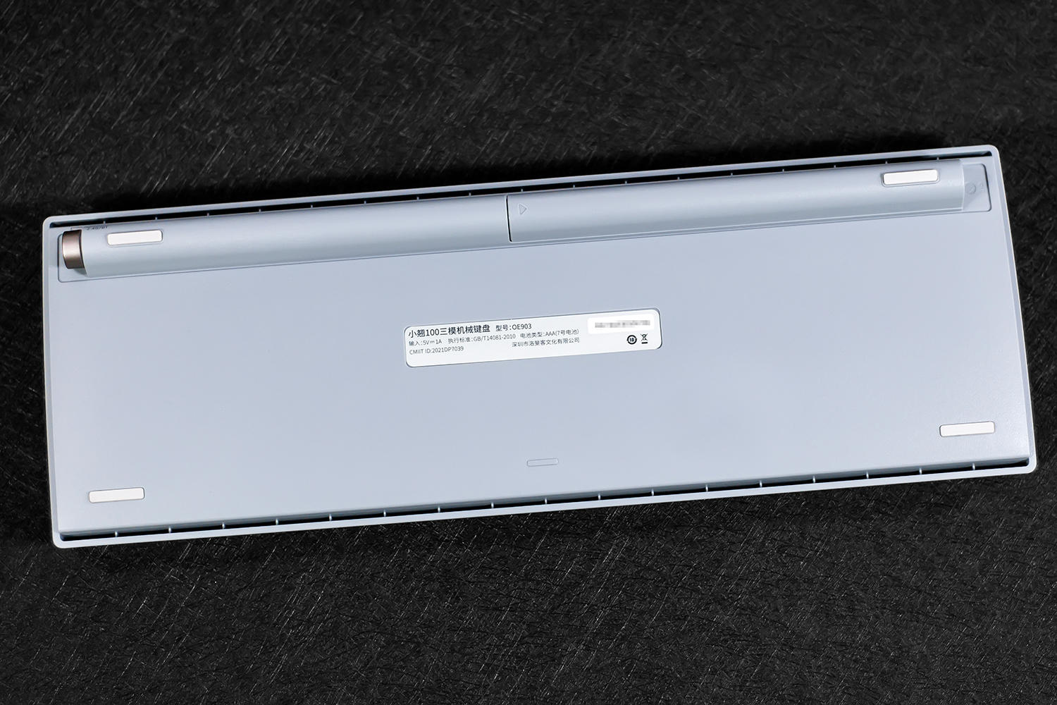 不止于弧线造型,还有紧凑高效的布局,洛斐小翘水泥灰机械键盘