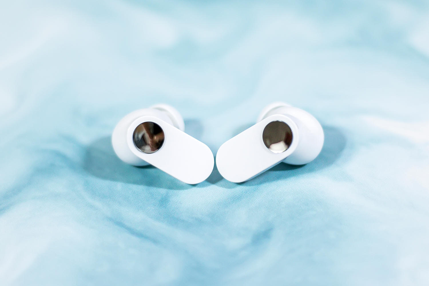 一加Buds N真无线耳机体验：佩戴舒适轻盈，低音饱满长效续航