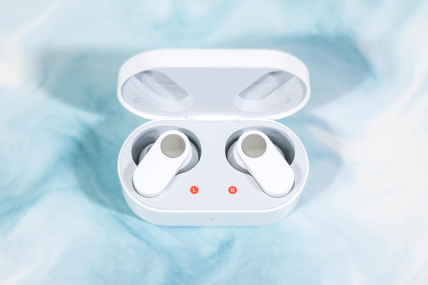 一加Buds N真无线耳机体验：佩戴舒适轻盈，低音饱满长效续航