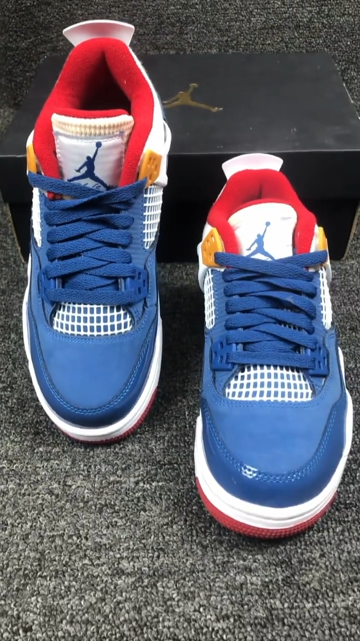 适合开春的高性价比AJ4😀