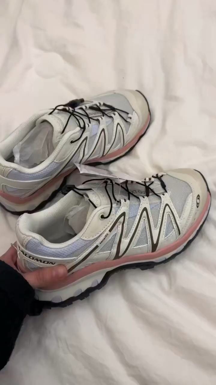 超级火的运动鞋👟
