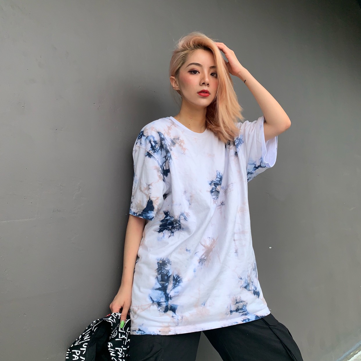 上衣：EVOLVER
 内搭：champ